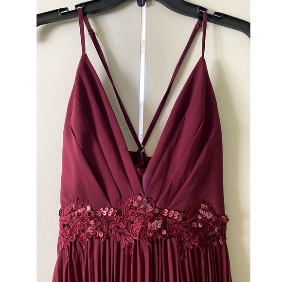 Formal Burgundy Maxi Dress - Picture 2 of 4